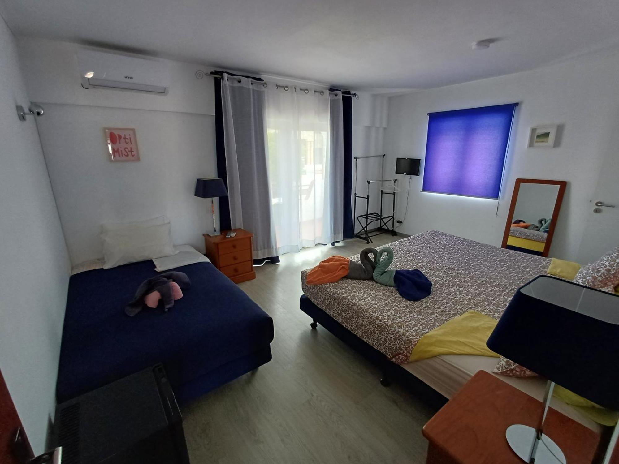 Homestay Casa Ramos On The Strip Albufeira